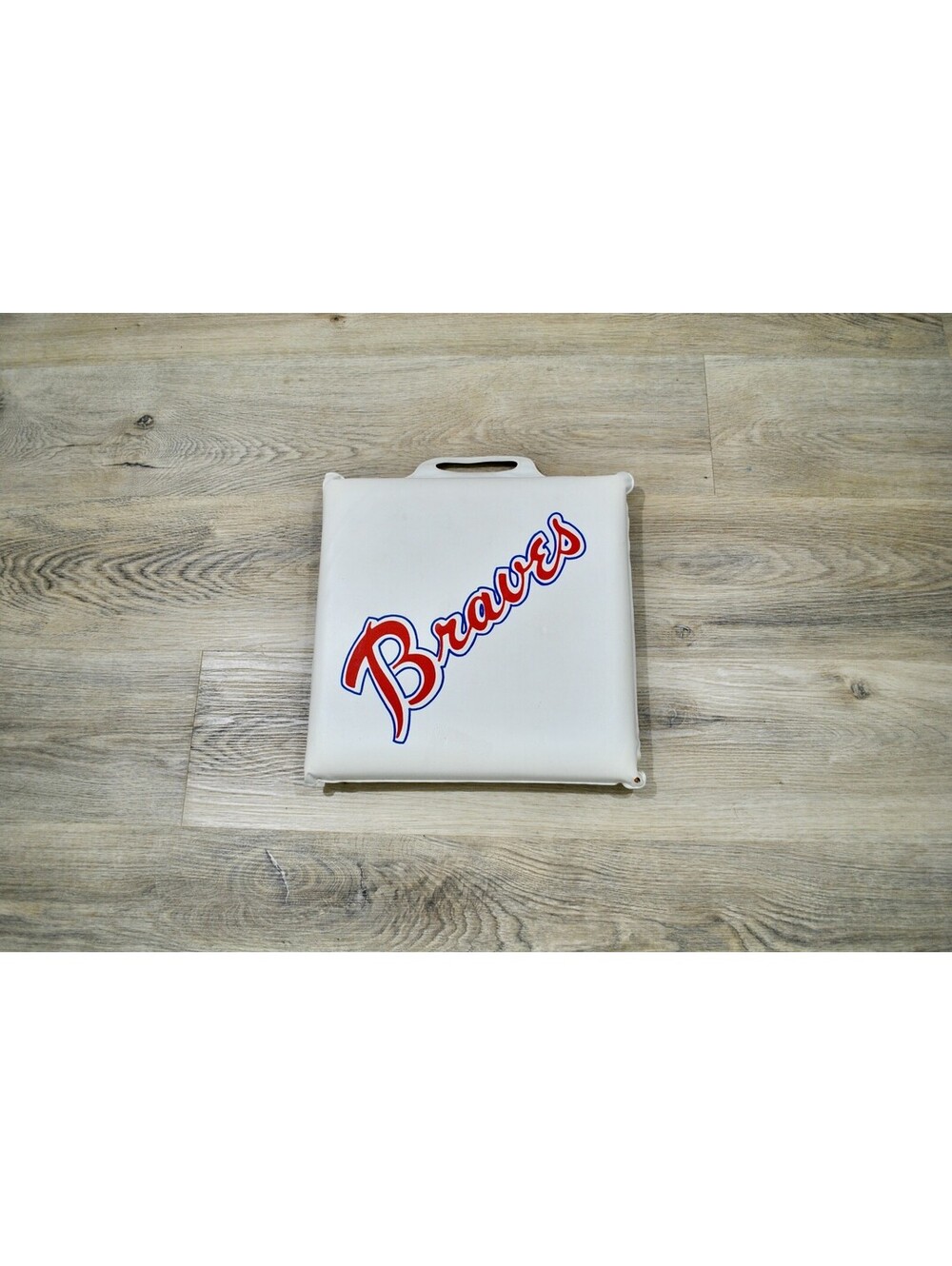 Atlanta Braves Vintage 80s MLB Baseball White Seat Chair Decor Cushion